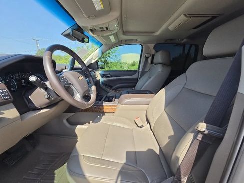 Used 2017 Chevrolet Tahoe Premier AWD/4WD image 16