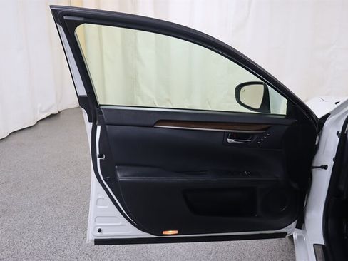 Used 2014 Lexus ES 350 w/ Luxury Package FWD image 21