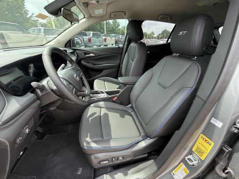 New 2026 Buick Encore GX Sport Touring w/ Advanced Technology Package FWD image 16