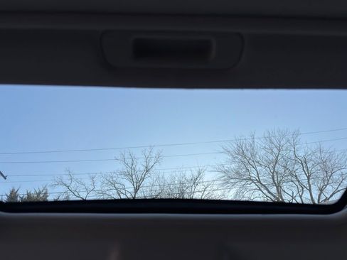 Certified 2021 Ford EcoSport SE image 12