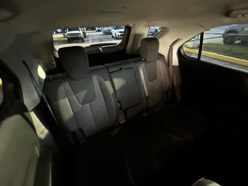Used 2015 Chevrolet Equinox LT w/ Driver Convenience Package FWD image 26