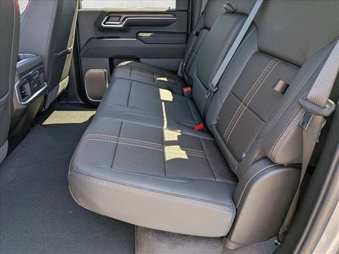 New 2026 Chevrolet Silverado 2500 High Country w/ High Country Premium Package AWD/4WD image 15