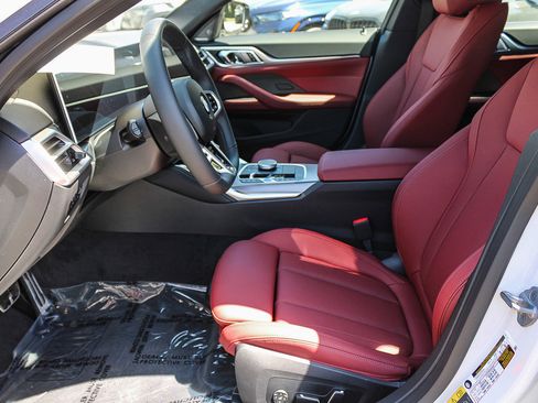 New 2026 BMW i4 eDrive40 w/ M Sport Package RWD image 17