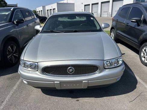 Used 2004 Buick Le Sabre Limited w/ Gran Touring Package FWD image 2
