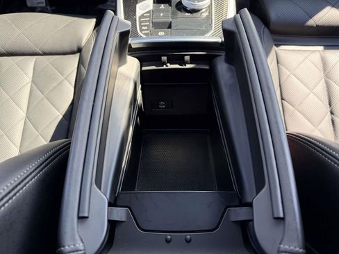 Used 2026 BMW X5 M60i AWD/4WD image 21