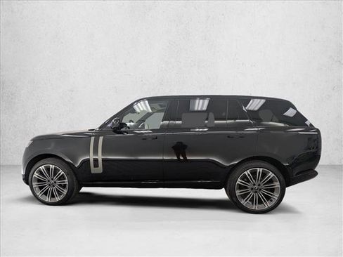 New 2025 Land Rover Range Rover Long Wheelbase SE image 2