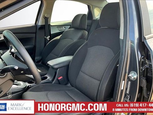 Used 2024 Kia Forte LXS FWD image 20