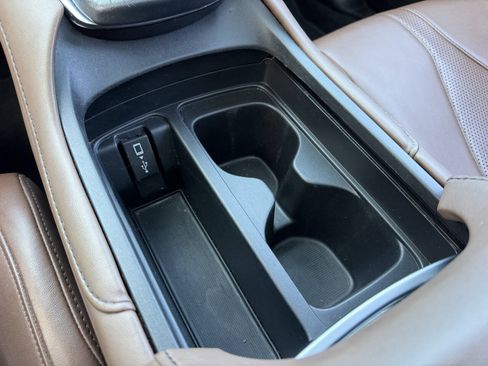 Used 2019 Acura RDX w/ Technology Package AWD/4WD image 36