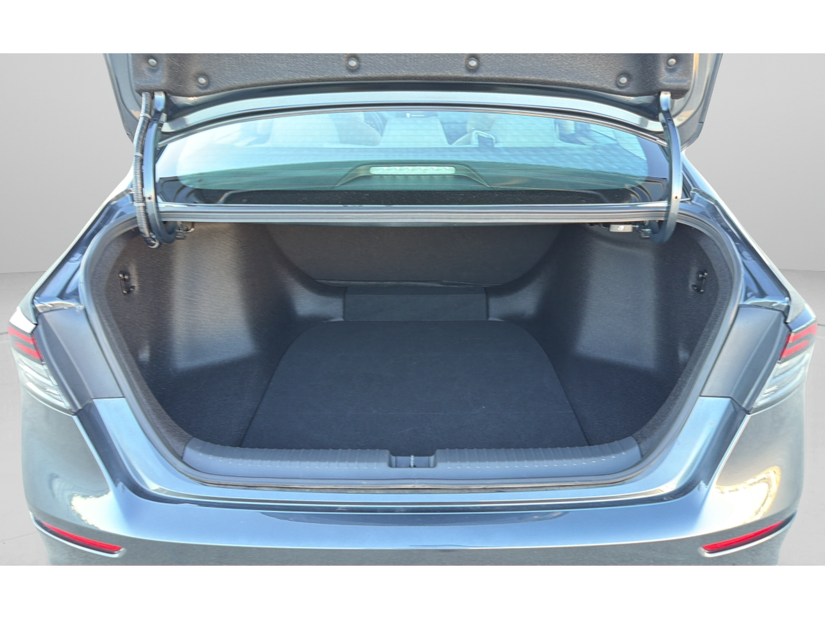 Used 2024 Honda Accord LX image 28