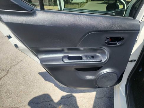 Used 2016 Toyota Prius C One FWD image 25