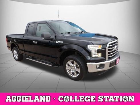 Used 2016 Ford F150 XLT w/ Equipment Group 302A Luxury RWD image 3