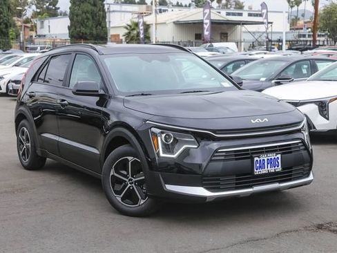 New 2026 Kia Niro LX FWD image 2