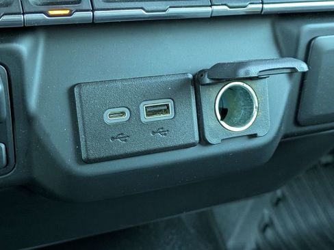 Used 2023 Chevrolet Silverado 1500 W/T w/ WT Value Package image 21