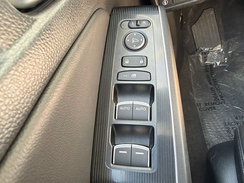 Used 2024 Honda Civic Sport Touring image 26