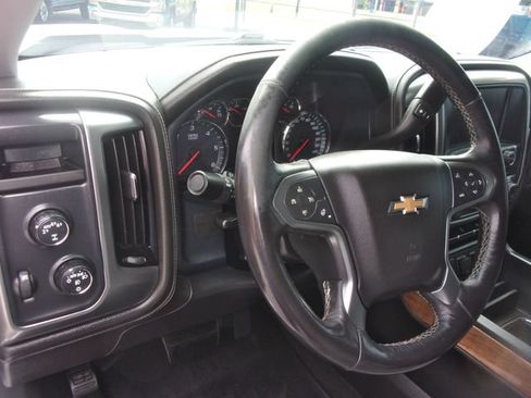 Used 2017 Chevrolet Silverado 1500 LTZ w/ LTZ Plus Package AWD/4WD image 25
