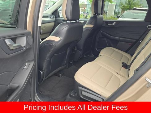 Used 2021 Ford Escape SEL w/ Technology Package FWD image 10