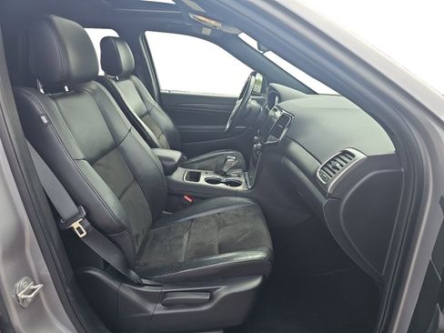 Used 2021 Jeep Grand Cherokee Laredo X RWD image 14