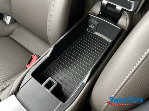 Used 2024 Porsche 718 Boxster S image 35