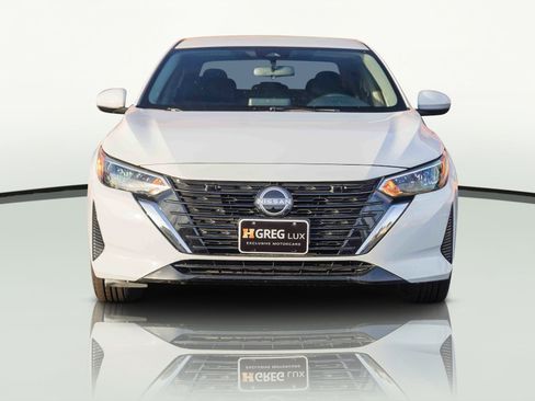 Used 2024 Nissan Sentra SV image 4