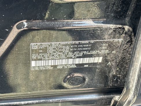 Used 2016 Toyota RAV4 LE AWD/4WD image 48