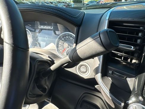 Used 2024 RAM 2500 Laramie w/ Night Edition image 29