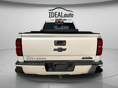Used 2014 Chevrolet Silverado 1500 High Country w/ High Country Premium Package AWD/4WD image 4