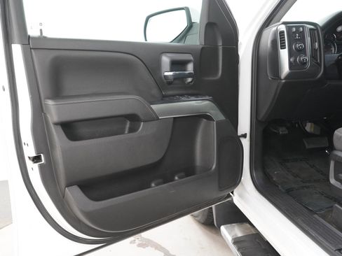 Used 2018 Chevrolet Silverado 1500 LT w/ All Star Edition AWD/4WD image 19