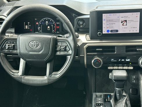 Used 2024 Toyota Tacoma SR5 AWD/4WD image 4