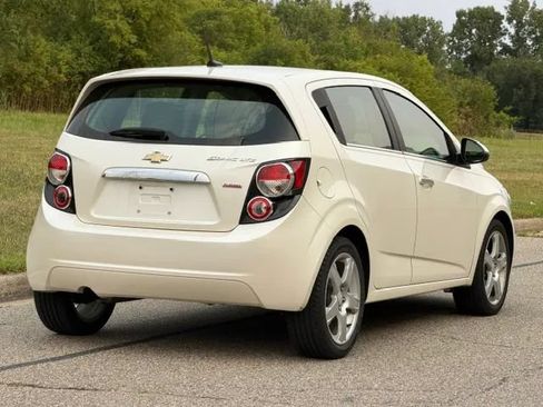 Used 2013 Chevrolet Sonic LTZ FWD image 7