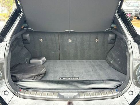 Used 2024 Lexus RZ 300e Premium image 7