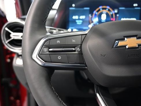 New 2026 Chevrolet Equinox LT FWD image 22