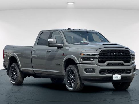 New 2026 RAM 3500 Limited image 5