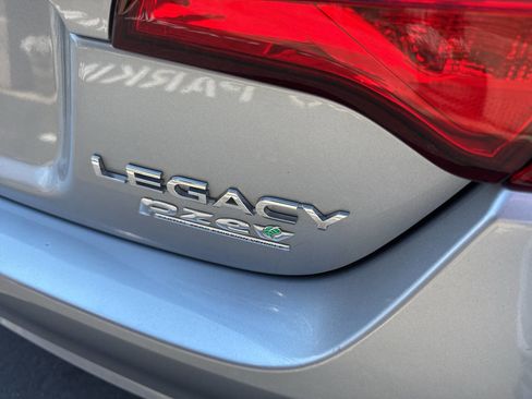 Used 2017 Subaru Legacy 2.5i Premium image 29