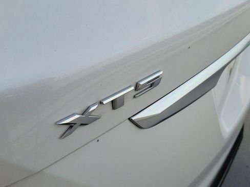 Used 2023 Cadillac XT5 Luxury FWD image 5