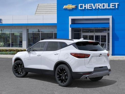New 2026 Chevrolet Blazer LT w/ Convenience Package FWD image 27