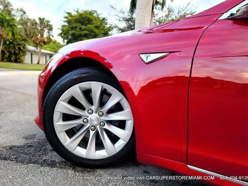 Used 2016 Tesla Model S 70D AWD/4WD image 9