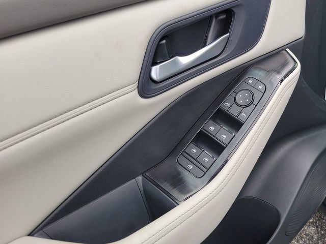 New 2026 Nissan Rogue Dark Armor FWD image 13