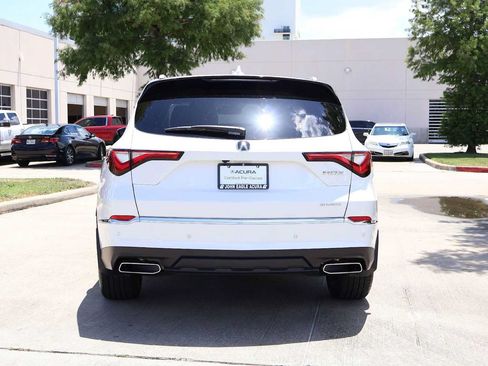 Certified 2024 Acura MDX SH-AWD w/ Advance Package image 5