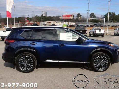 New 2026 Nissan Rogue Platinum w/ Platinum Premium Package AWD/4WD image 4