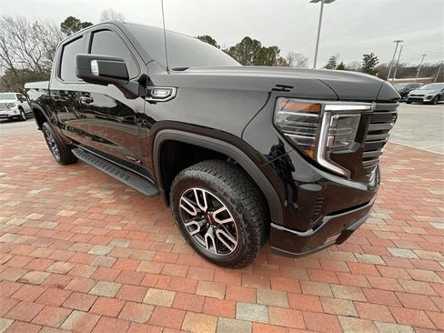 Used 2025 GMC Sierra 1500 AT4 w/ AT4 Premium Package image 38