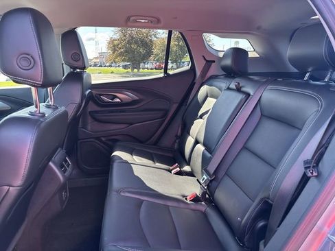 Certified 2024 GMC Terrain SLT w/ Elevation Edition AWD/4WD image 17