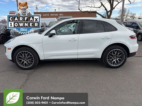 Used 2018 Porsche Macan Base image 8