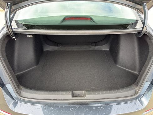 Used 2024 Honda Civic Sport image 14