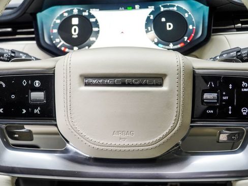 Used 2024 Land Rover Range Rover SE AWD/4WD image 30