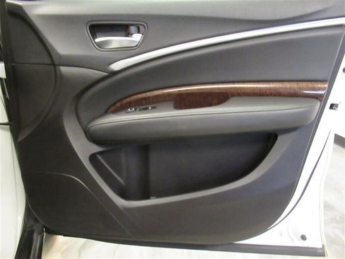 Used 2018 Acura MDX SH-AWD w/ Technology Package image 43