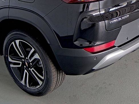 New 2026 Chevrolet TrailBlazer LT w/ Convenience Package image 9