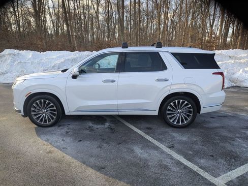 Used 2023 Hyundai Palisade Calligraphy image 8