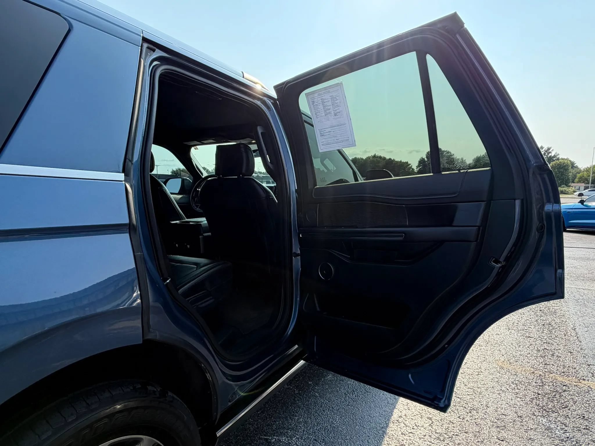 Used 2019 Ford Expedition Limited RWD image 40
