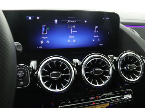 New 2025 Mercedes-Benz GLA 35 AMG 4MATIC image 6