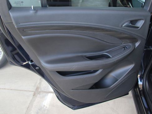 Used 2020 Buick Envision Essence w/ Experience Buick Package FWD image 26